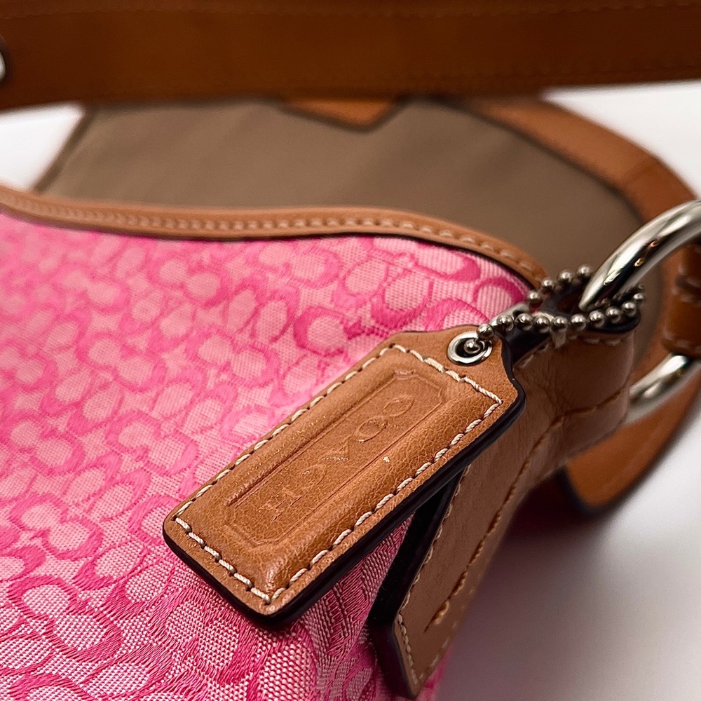 VINTAGE Coach Soho Y2K Pink Signature C Leather Shoulder Bag Very Rare - Picture 3 of 13